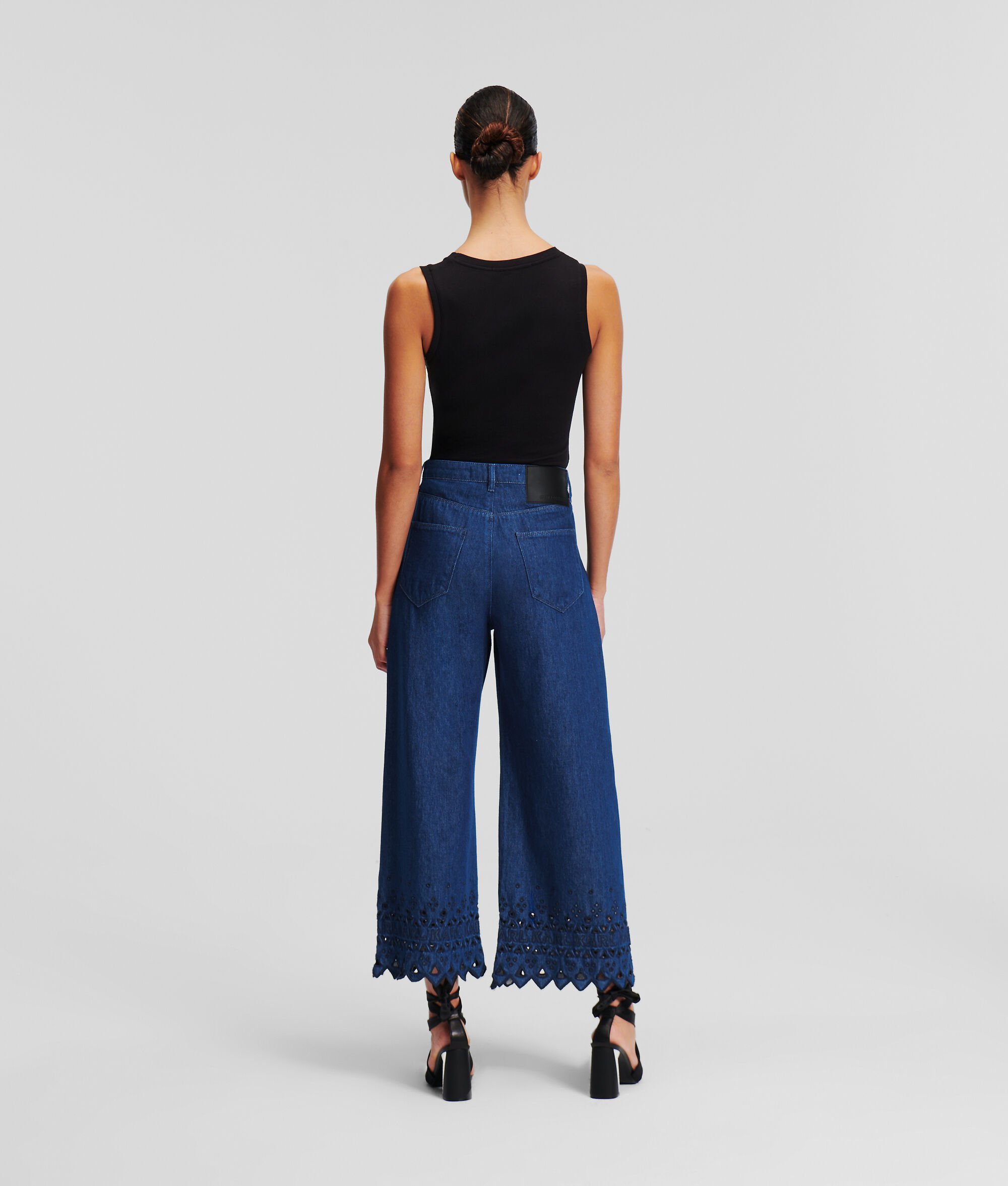 (image for) Advanced Broderie Anglaise Culottes Jeans